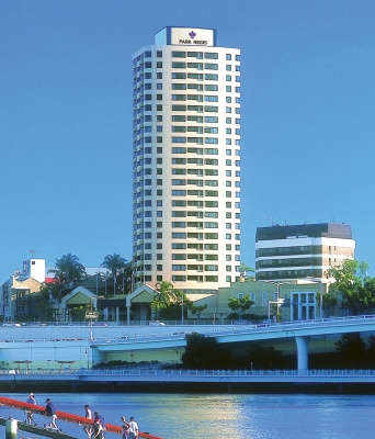 Park Regis North Quay - on the banks of the Brisbane River